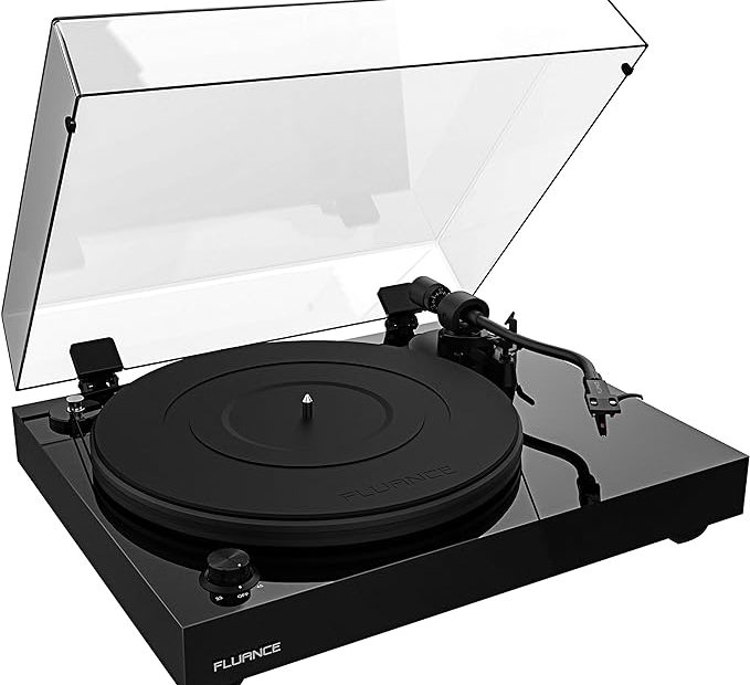 Fluance Rt82 Reference Vinyl Turntable Record Player