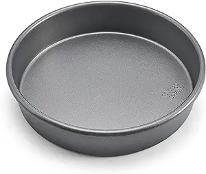 Chicago Metallic 9-Inch Commercial II Non-Stick Round Cake Pan